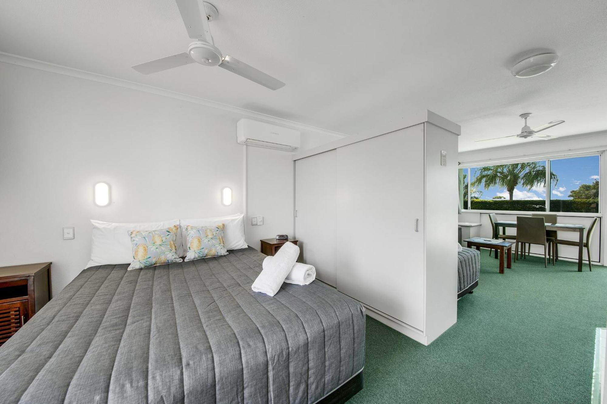 Reef Adventureland Motor Inn Tannum Sands Exterior foto
