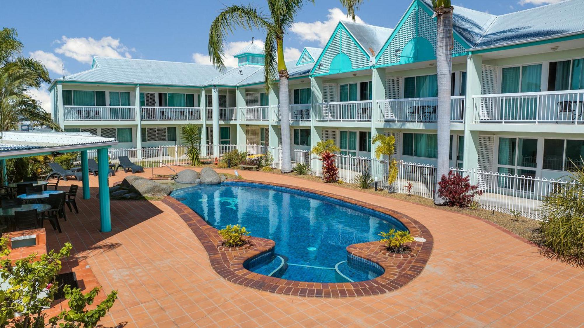 Reef Adventureland Motor Inn Tannum Sands Exterior foto