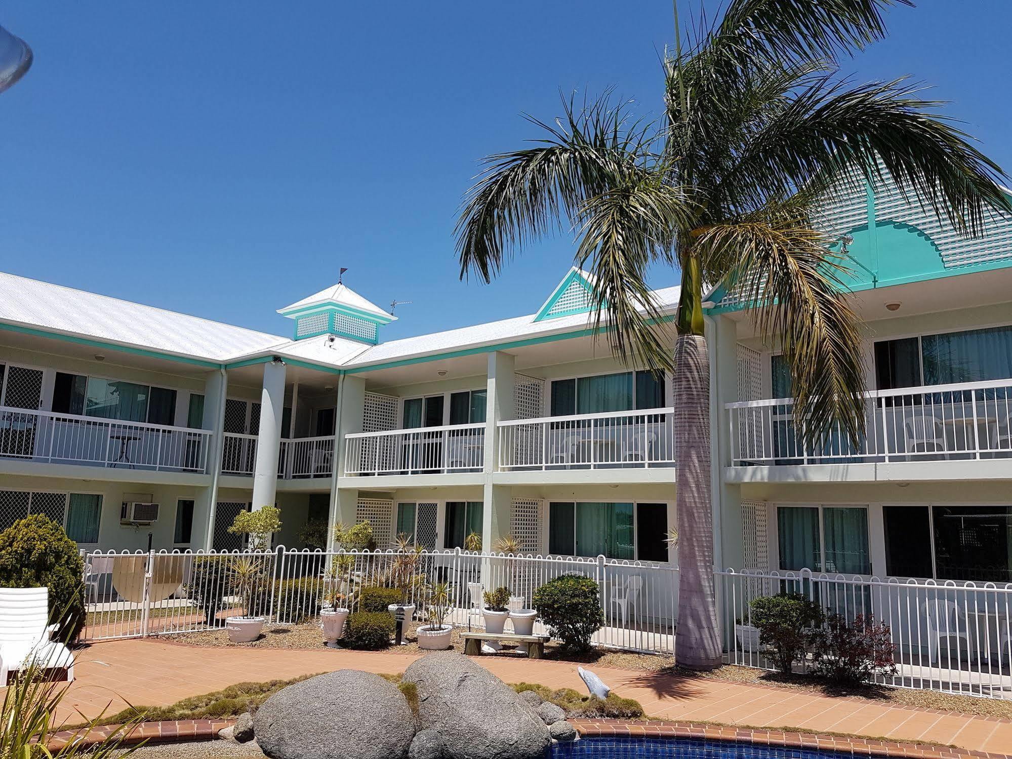 Reef Adventureland Motor Inn Tannum Sands Exterior foto